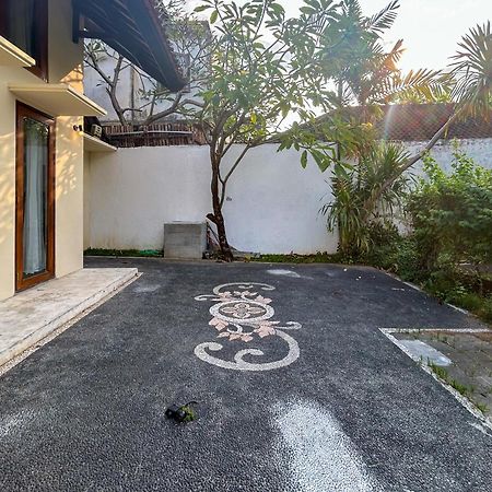 Sayang Taman Villas Sanur  Exterior photo